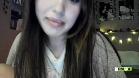 Snapshot of anisa_sweet chatting on December 23, 2025, 10:35 am Anisa Moan from LovenseWet from Tip MenuOpen for Private online show from December 23, 2025, 10:35 am