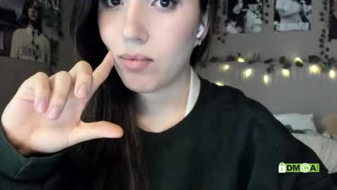 Snapshot of anisa_sweet chatting on February 27, 2026, 4:45 am Anisa Moan from LovenseWet from Tip MenuOpen for Private online show from February 27, 2026, 4:45 am