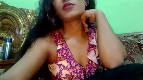 Snapshot of anisha89299 chatting on June 1, 2026, 9:33 am Sweet69 online show from June 1, 2026, 9:33 am