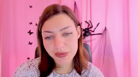 Anni online show from November 14, 2025, 6:23 am