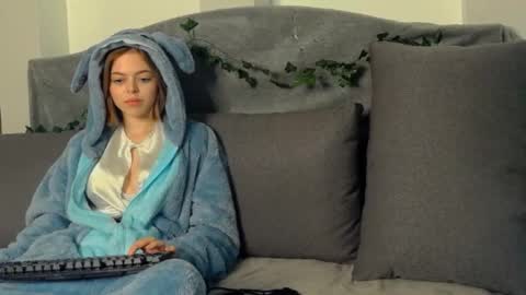 anita__grey online show from December 19, 2024, 11:35 pm