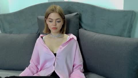 anita__grey online show from December 23, 2024, 7:41 pm