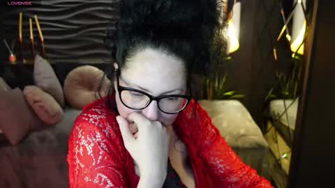 Anita online show from October 17, 2025, 9:39 pm