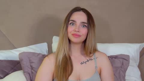 AnitaVenture online show from January 17, 2026, 4:39 am