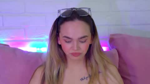 Snapshot of anitaventure chatting on March 14, 2026, 5:18 pm AnitaVenture online show from March 14, 2026, 5:18 pm