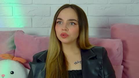 Snapshot of anitaventure chatting on March 28, 2026, 4:17 pm AnitaVenture online show from March 28, 2026, 4:17 pm