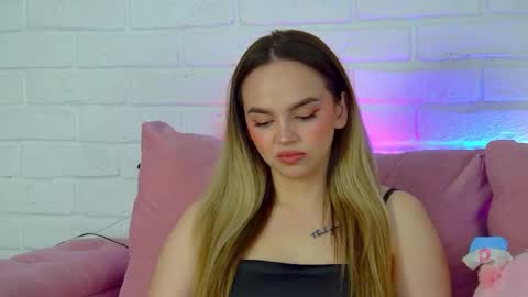 Snapshot of anitaventure chatting on April 2, 2026, 4:21 am AnitaVenture online show from April 2, 2026, 4:21 am