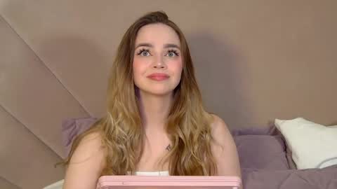 Snapshot of anitaventure chatting on April 11, 2026, 4:22 pm AnitaVenture online show from April 11, 2026, 4:22 pm