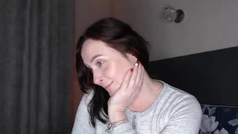 Snapshot of anjutka08 chatting on January 13, 2026, 5:51 pm anjutka08 online show from January 13, 2026, 5:51 pm