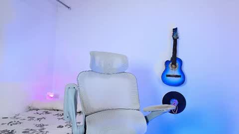 Anky online show from September 17, 2025, 12:23 am