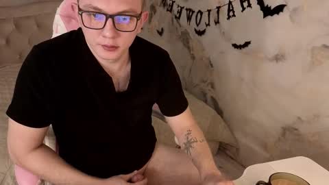 anmen10 online show from October 30, 2025, 6:15 am