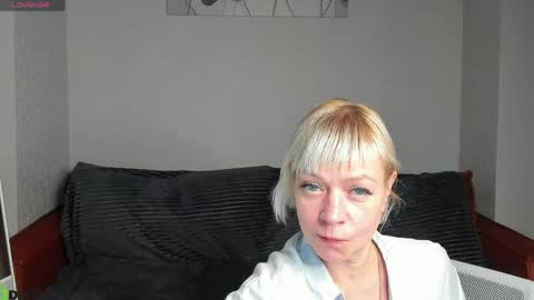 ann_annise online show from May 11, 2026, 2:45 pm