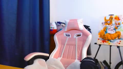 Ann online show from October 12, 2025, 4:17 pm