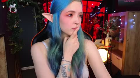 Violett online show from December 17, 2024, 4:43 pm