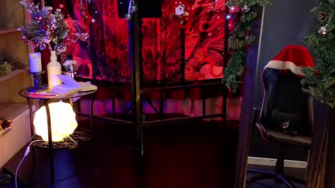 Violett online show from December 20, 2024, 8:12 pm