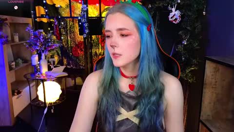 Violett online show from December 23, 2024, 4:50 pm