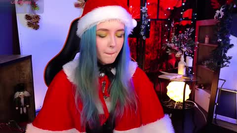 Violett online show from December 24, 2024, 5:13 pm