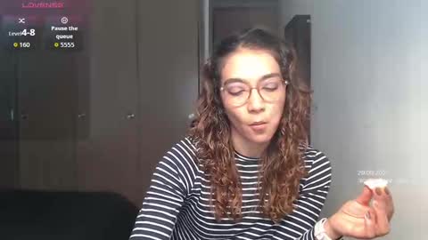 Anna online show from September 29, 2025, 3:39 pm