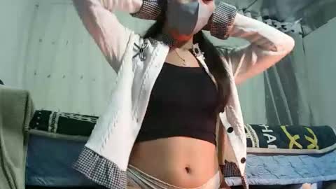 Snapshot of anna_ellen22 chatting on November 29, 2025, 10:46 pm anna_ellen22 online show from November 29, 2025, 10:46 pm