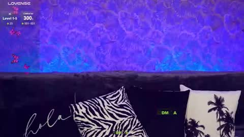 AnnaConda online show from November 26, 2025, 1:34 pm