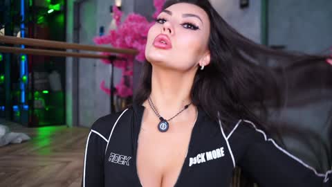 AnnaPurna online show from December 4, 2024, 9:13 pm