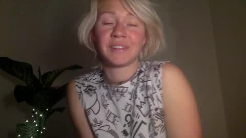 Anna Safra online show from December 4, 2024, 9:24 pm