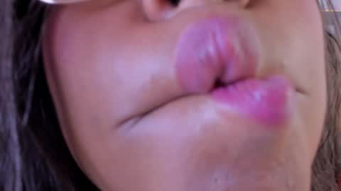 anna_sex_m online show from April 9, 2026, 4:56 am
