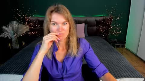 Snapshot of annabel_xxx chatting on September 25, 2025, 4:54 pm Annabel online show from September 25, 2025, 4:54 pm