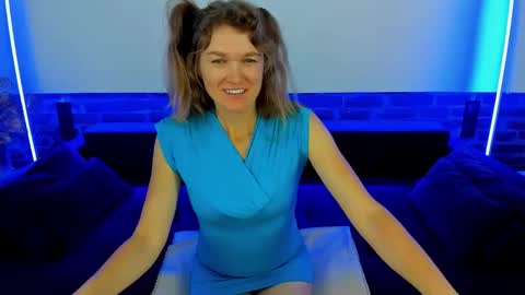 Snapshot of annabel_xxx chatting on October 11, 2025, 5:50 am Annabel online show from October 11, 2025, 5:50 am
