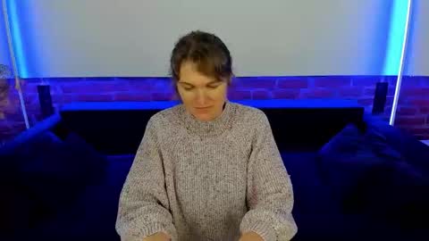 Snapshot of annabel_xxx chatting on October 14, 2025, 4:24 am Annabel online show from October 14, 2025, 4:24 am