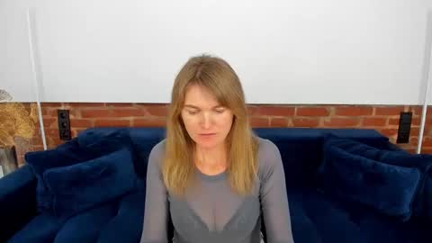 Snapshot of annabel_xxx chatting on October 16, 2025, 4:08 pm Annabel online show from October 16, 2025, 4:08 pm