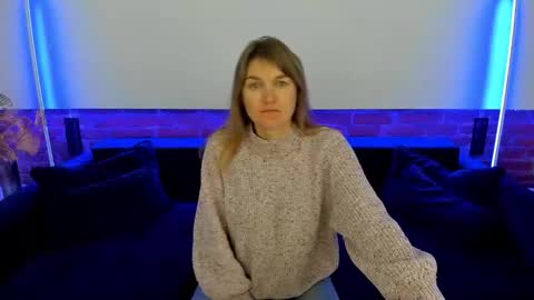 Snapshot of annabel_xxx chatting on October 17, 2025, 4:37 am Annabel online show from October 17, 2025, 4:37 am