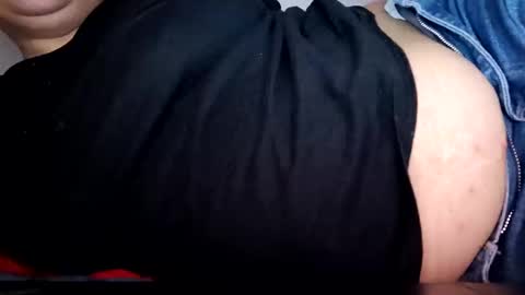 Snapshot of annaevelinne chatting on November 9, 2025, 10:08 pm Anna online show from November 9, 2025, 10:08 pm