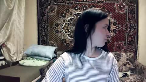 Snapshot of annafols chatting on December 20, 2025, 3:52 pm Anna online show from December 20, 2025, 3:52 pm