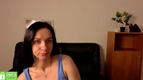 Snapshot of annakillian_kiss chatting on July 13, 2026, 5:21 am Anna online show from July 13, 2026, 5:21 am