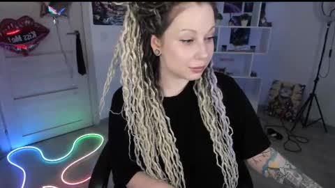 Anna online show from March 12, 2026, 3:40 pm