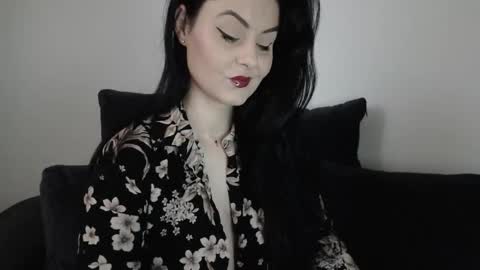 Anna online show from November 20, 2025, 9:53 am