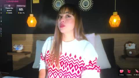 Snapshot of annavictoria__ chatting on December 20, 2025, 3:35 am Anna Victoria online show from December 20, 2025, 3:35 am