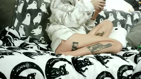 anne online show from September 24, 2025, 1:47 pm