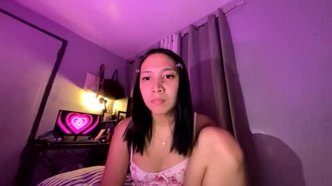 anne_chanelx online show from May 10, 2026, 9:20 pm