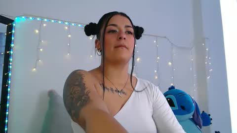 Anne  online show from May 19, 2026, 4:46 pm