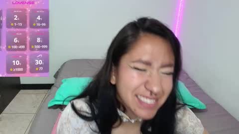 Snapshot of anne_nicholson chatting on September 19, 2025, 4:18 pm Anne  online show from September 19, 2025, 4:18 pm