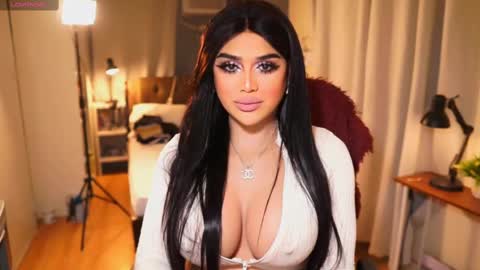 Anne Hart online show from February 21, 2025, 5:35 am