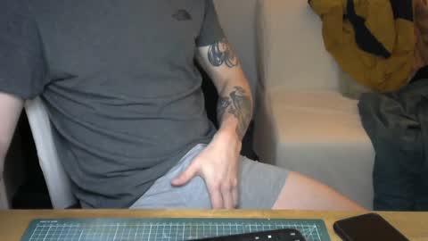 Snapshot of annecylake chatting on January 8, 2025, 6:31 am annecylake online show from January 8, 2025, 6:31 am