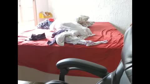 Anne online show from January 17, 2025, 3:53 pm