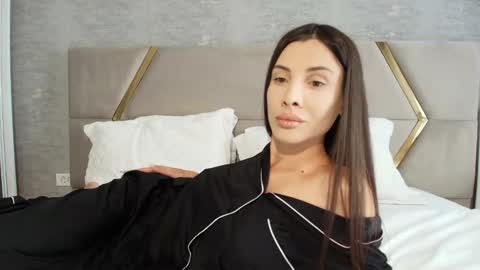AnneHotxxx online show from March 18, 2026, 10:29 am