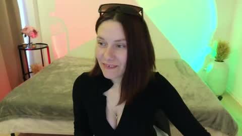 Annemorie online show from June 2, 2026, 8:16 am
