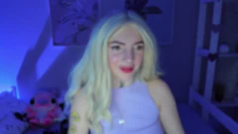 Snapshot of annetenet chatting on December 15, 2024, 6:29 am Annet online show from December 15, 2024, 6:29 am