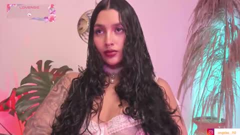 Angel online show from November 23, 2025, 4:29 pm