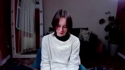 Anni online show from November 24, 2025, 1:00 pm